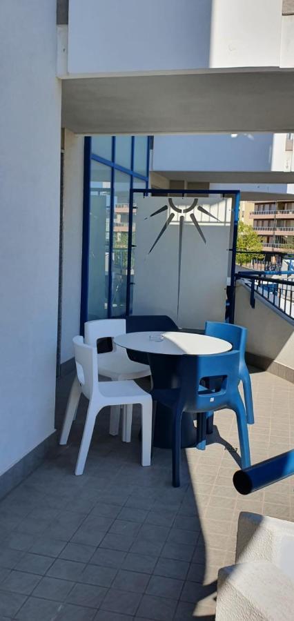 Apart Hotel Atlantic Grado Exteriör bild